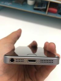 apple 蘋果 iphone SE 64G 太空灰