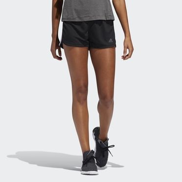 Adidas 女款黑色運動短褲 DU3502